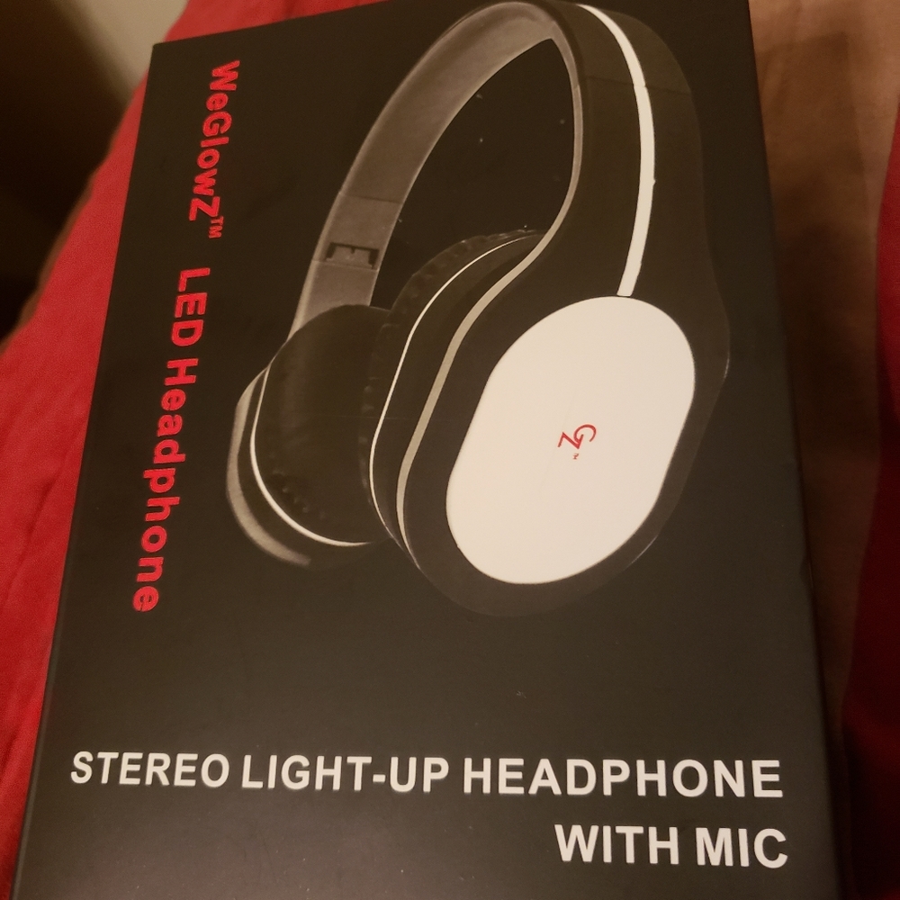 Light up headphones